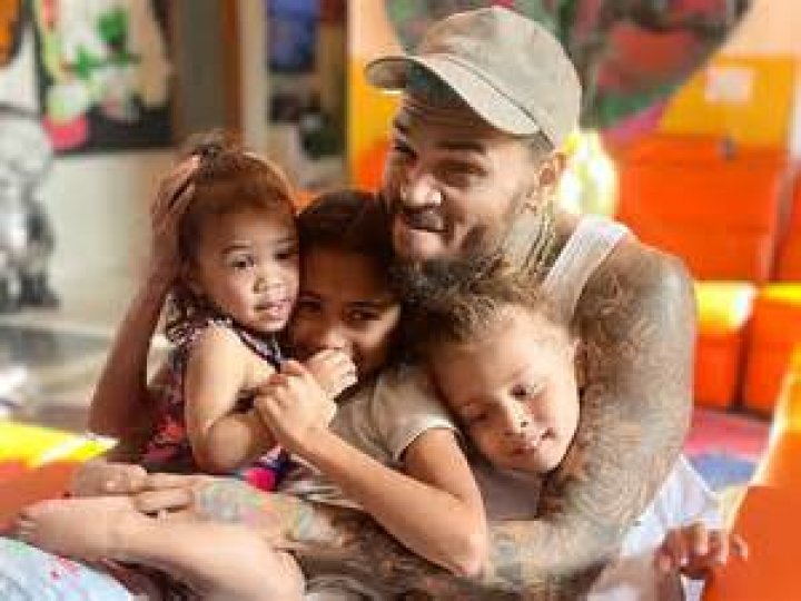 Exploring Chris Brown's Family: Kids And Wife
