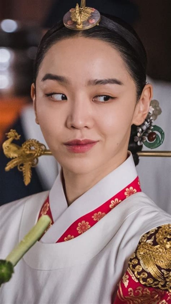 Unveiling The Enigma Of Queen Shin Privacy