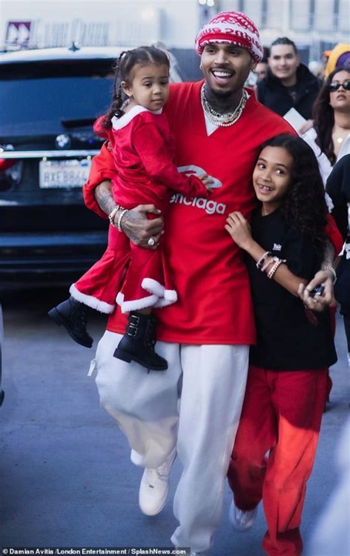 Unveiling The Life Of Chris Brown: His Wife And Children