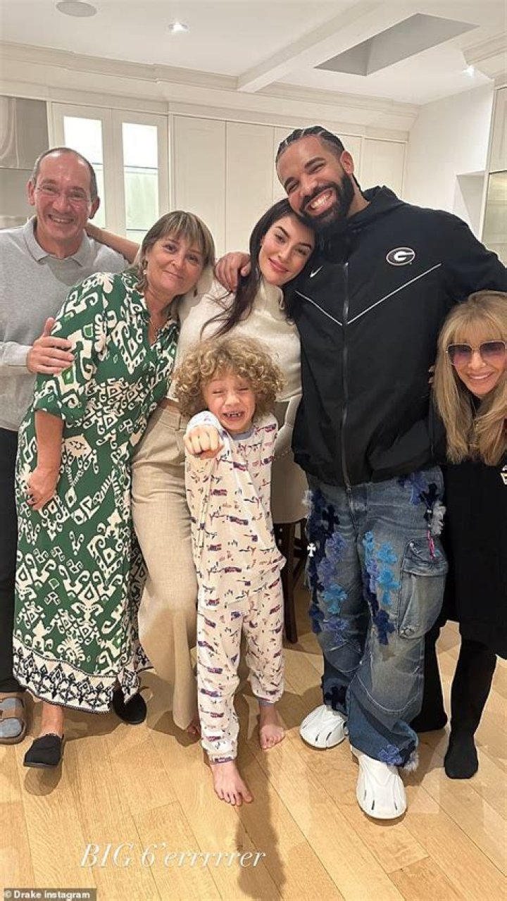 Unveiling The Life Of Drake's Babymother: A Closer Look At Sophie Brussaux